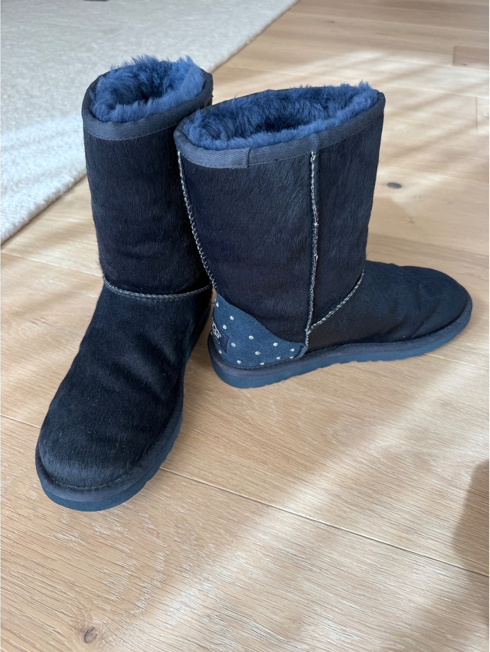 UGG Australia Calf Hair Classic Boots Navy Blue Women’s US 6 EU 37 Shearling